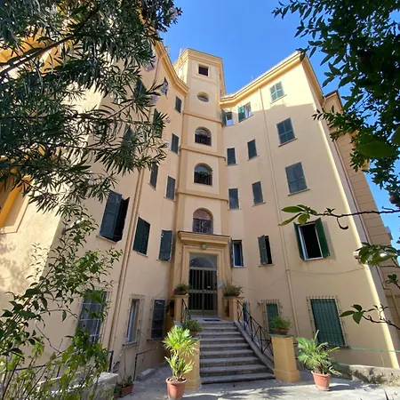 Golden Round Palace * Ρώμη